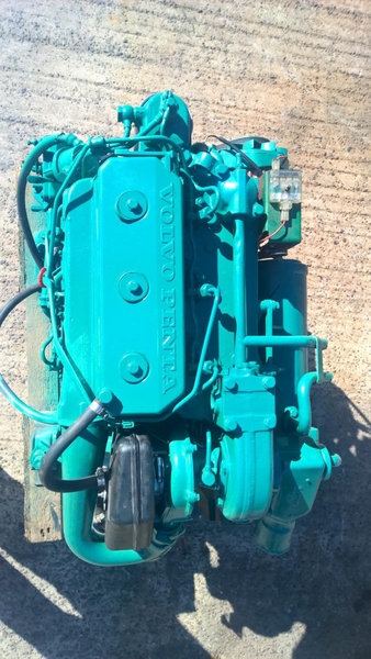 Volvo - Volvo Penta 2003T 43hp Marine Diesel Engine Package