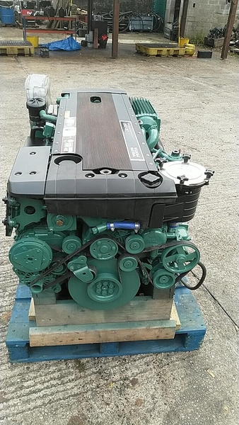 Volvo - Volvo Penta D6-350A-B / DPH Sterndrive Marine Diesel Package