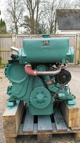 Ford - Ford Sabre 120C 120hp (2725E) Marine Diesel Engines