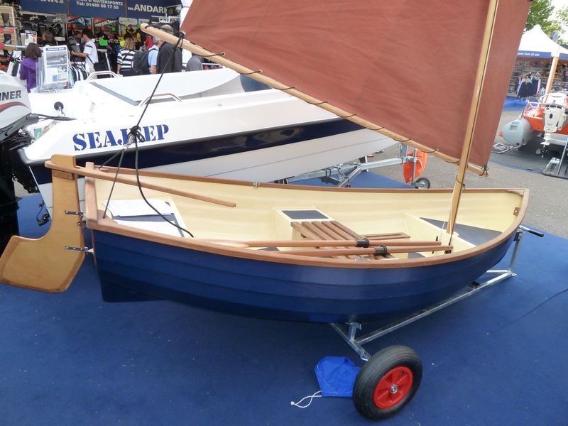 Lugsail Roach Dinghy for sale Anglia Yacht Brokerage, Bury St