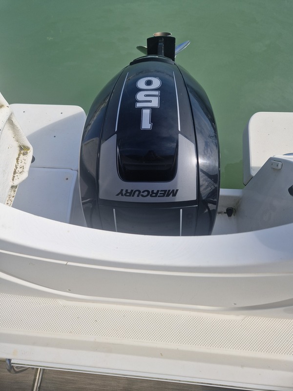 Quicksilver - CAPTUR 755 PILOTHOUSE