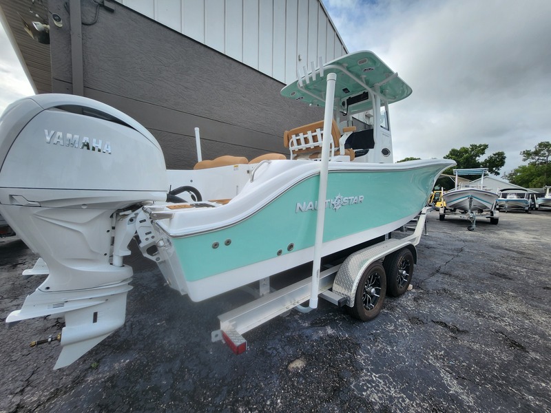 Nautic Star - 252 Legacy