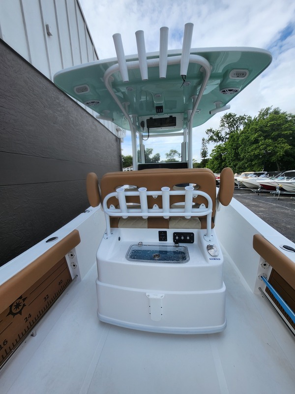 Nautic Star - 252 Legacy