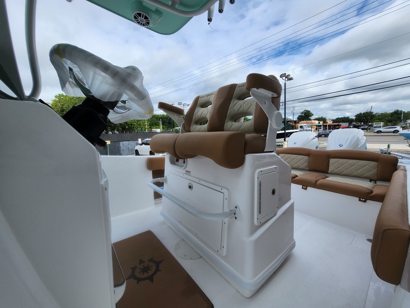 Nautic Star - 252 Legacy