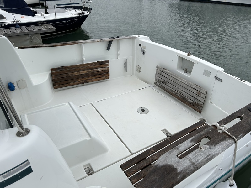 Jeanneau - Merry Fisher 695