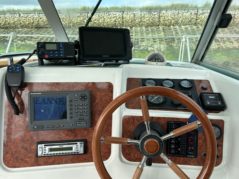Jeanneau - Merry Fisher 695