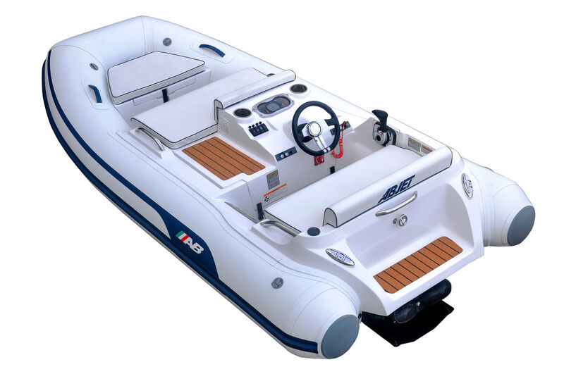 AB Yachts - JET 330 S Series