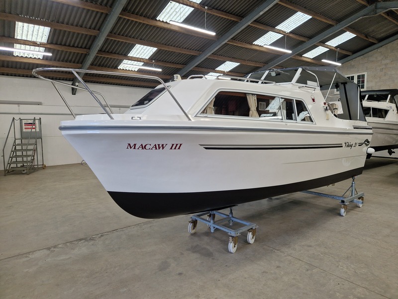 Viking - 20 Wide Beam called Macaw III