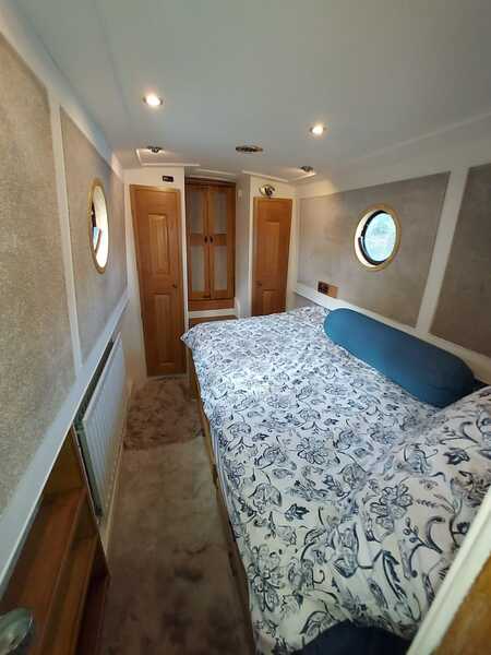 M  P Steelcraft - fit out various - 53 ft
