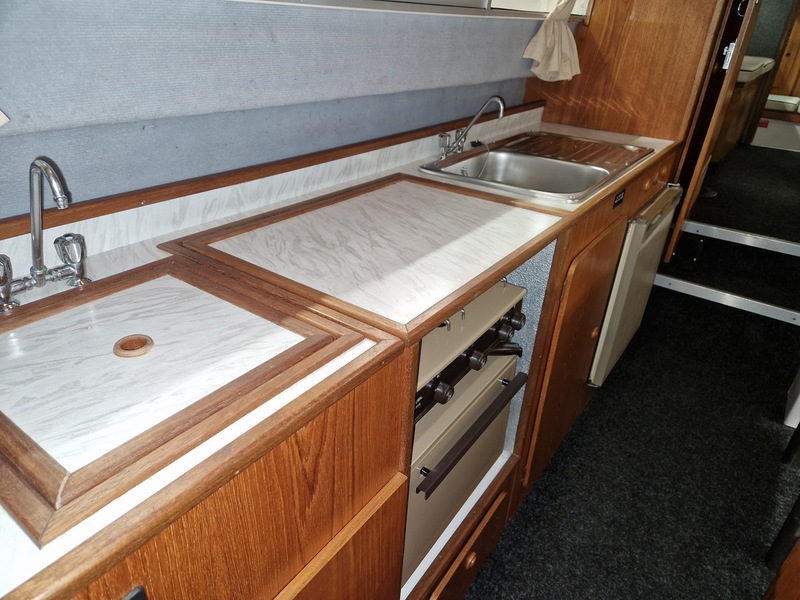 Viking - 32 Narrow Beam called Amber Joy