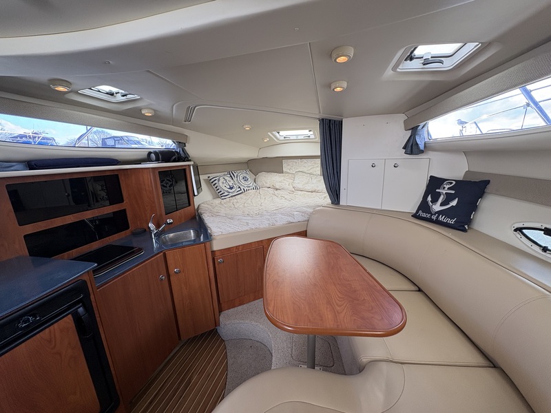 Bayliner - 305