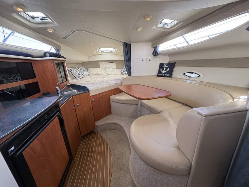 Bayliner - 305