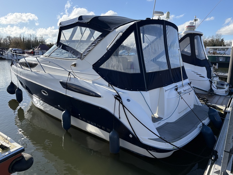 Bayliner - 305