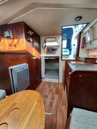 Fairline - Carrera 24