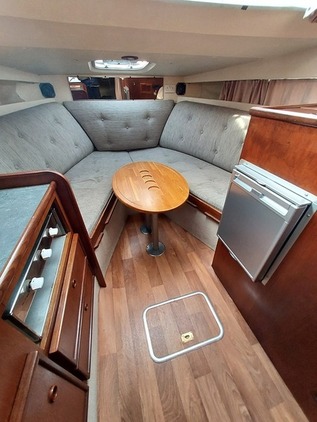 Fairline - Carrera 24