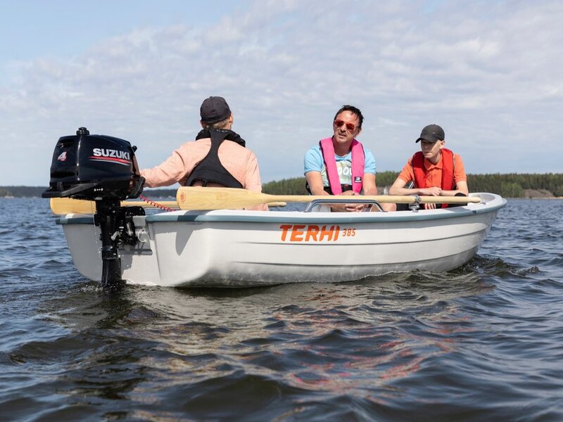 Terhi - 385 and F2.5 Yamaha outboard AVAILABLE IN WHITE