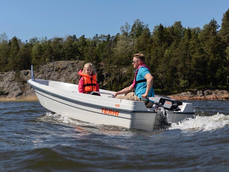 Terhi - 400 OPEN BOAT NEW MODEL DELIVERY AVAILABLE GREEN OR WHITE