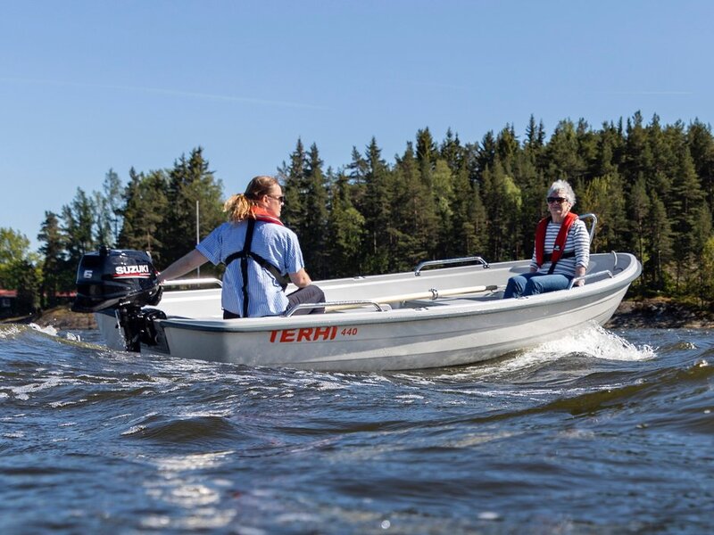 Terhi - 440 OPEN BOAT   DELIVERY AVAILABLE. WHITE ONLY