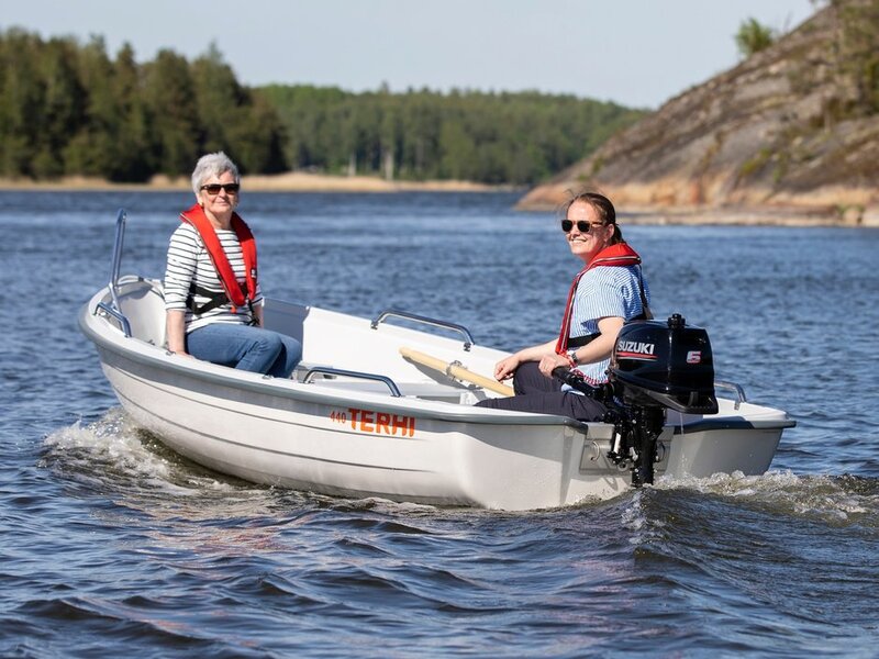 Terhi - 440 OPEN BOAT   DELIVERY AVAILABLE. WHITE ONLY