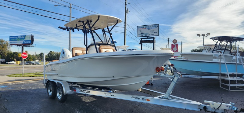 Pioneer - 202 Islander