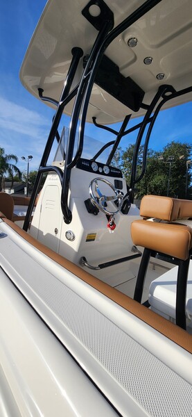Pioneer - 202 Islander