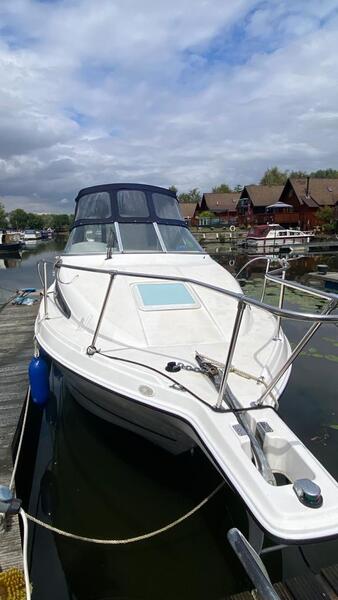 Bayliner - 2655 Ciera