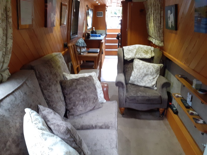 Mel Davies - 60ft narrowboat called Ease Springs