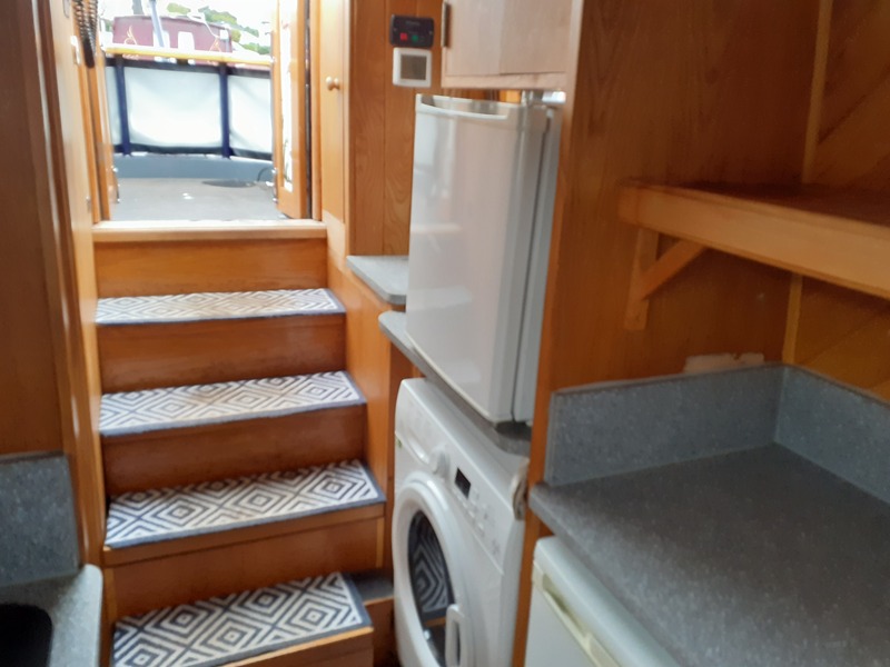 Mel Davies - 60ft narrowboat called Ease Springs