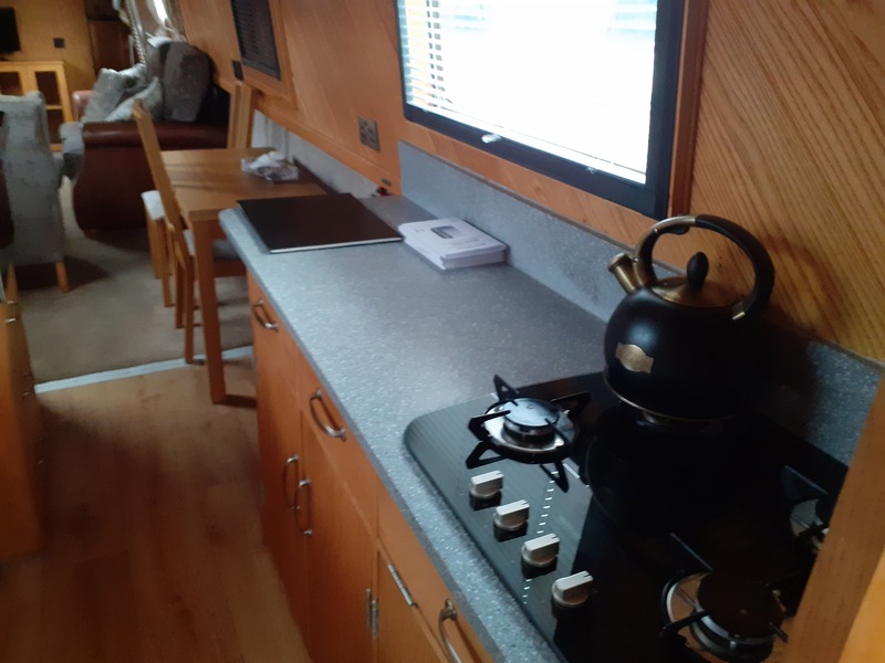 Mel Davies - 60ft narrowboat called Ease Springs