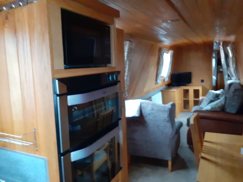 Mel Davies - 60ft narrowboat called Ease Springs