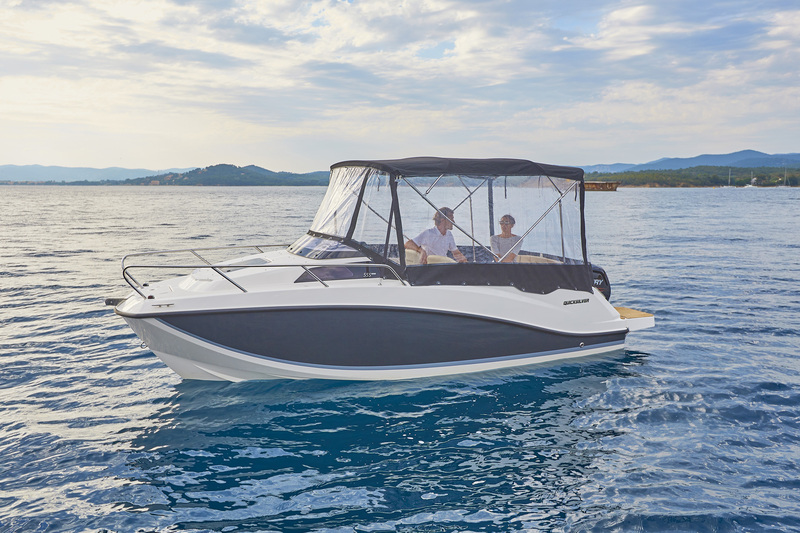Quicksilver - Activ 555 Cabin