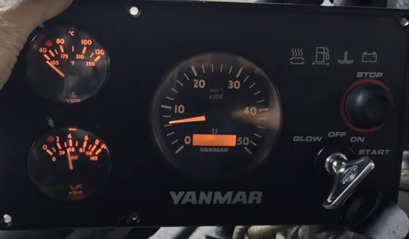 Yanmar - Yanmar 4JH5E 53hp Marine Diesel Engine Package (Very Low Hours)