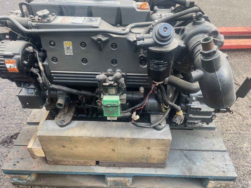 Yanmar - Yanmar 4LHA-HTP 160hp Marine Engine & Gearbox Package