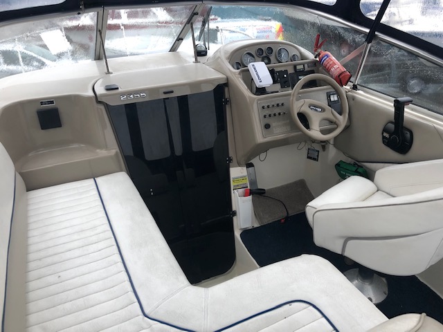 Bayliner - 2355 (Ask for a Virtual Tour)