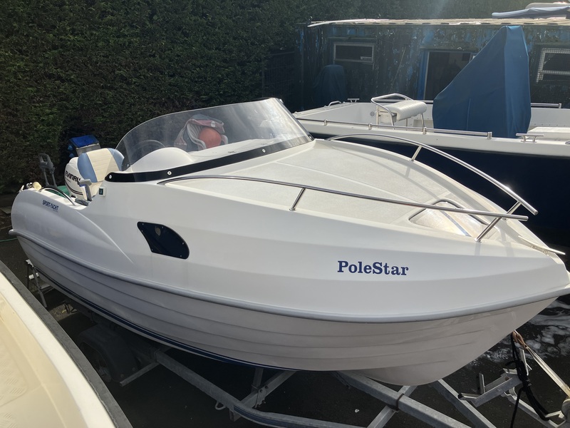 Polestar - 430 Sport Yacht.