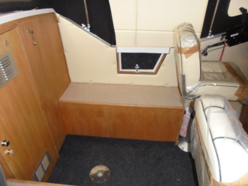 Viking - 32 Centre Cockpit