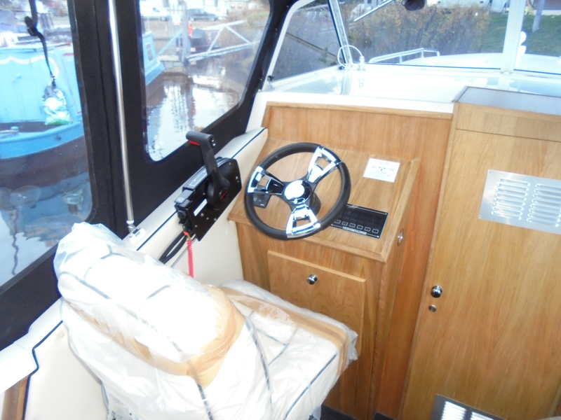 Viking - 32 Centre Cockpit
