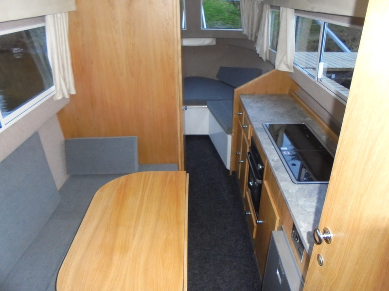 Viking - 32 Centre Cockpit