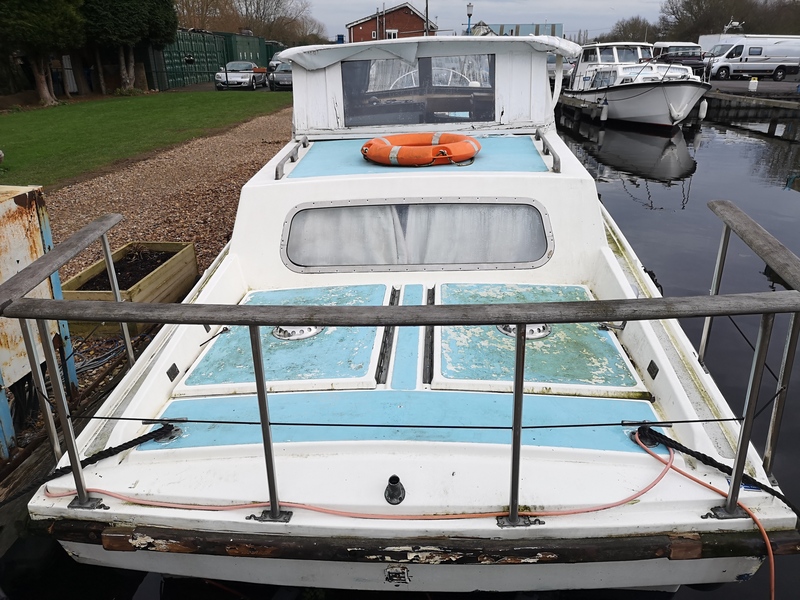 SOLD Senior - Sheerline 32