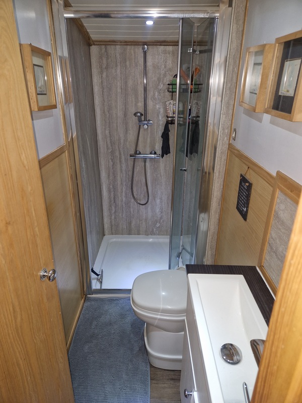 Nottingham Boat Company - 70ft by 12ft Wide Beam called And Relax