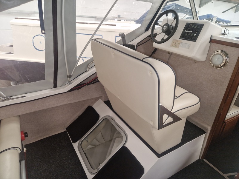 Viking - 28 Narrow Beam called Marie Claire