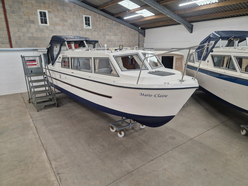 Viking - 28 Narrow Beam called Marie Claire