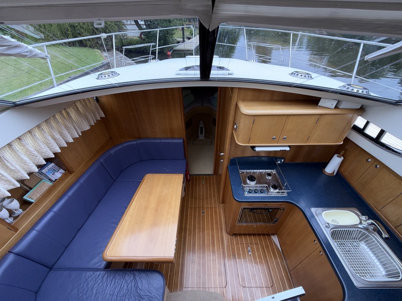 Broom Boats - 42 CL
