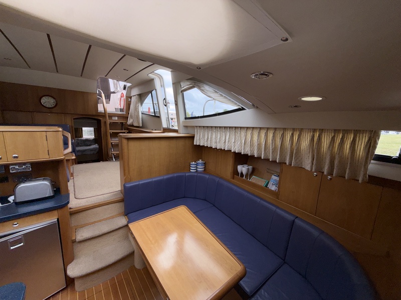 Broom Boats - 42 CL