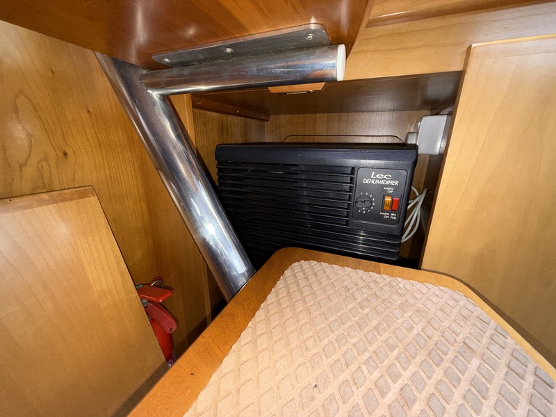 Broom Boats - 42 CL