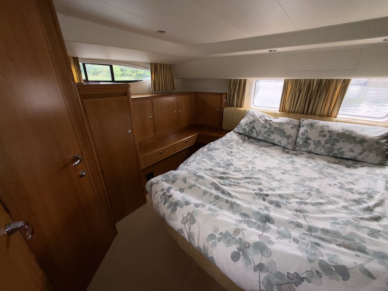 Broom Boats - 42 CL