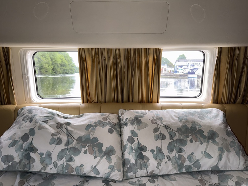 Broom Boats - 42 CL