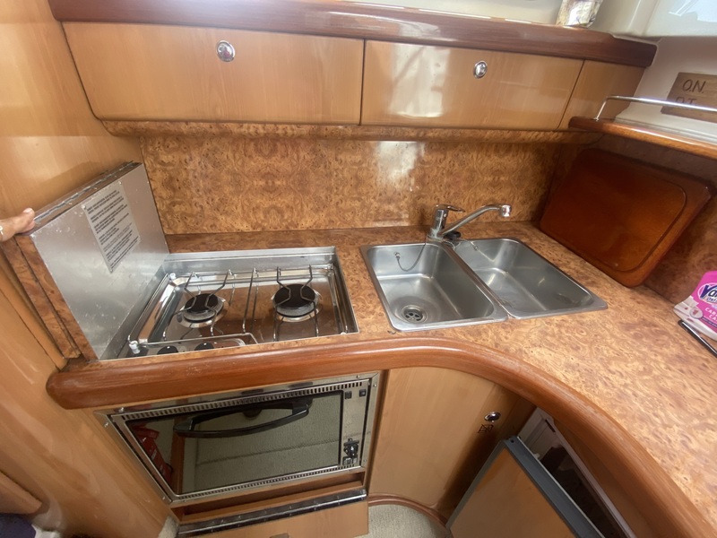 Sealine - S28