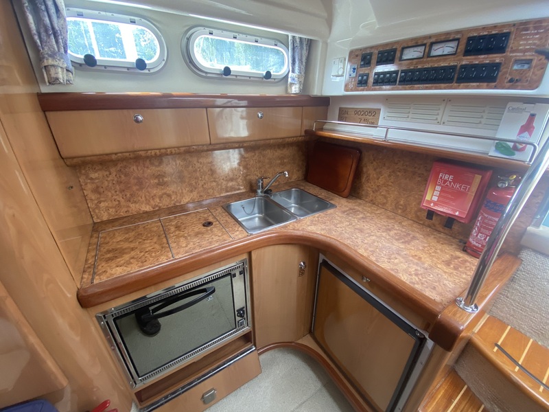 Sealine - S28