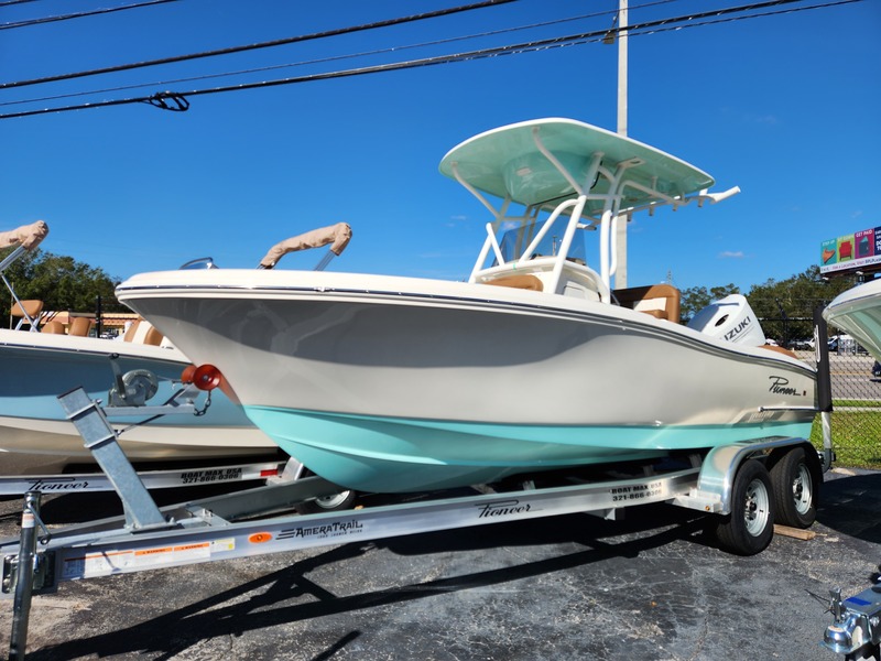 Pioneer - 202 Islander